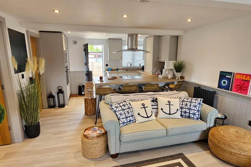 Humberston Boathouse Lodge & Hot Tub - Cleethorpes Beach Cabin Chalet Luaran gambar