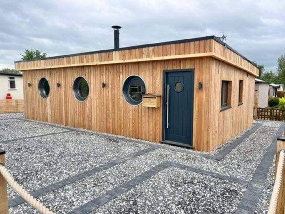 Humberston Boathouse Lodge & Hot Tub - Cleethorpes Beach Cabin Chalet Luaran gambar