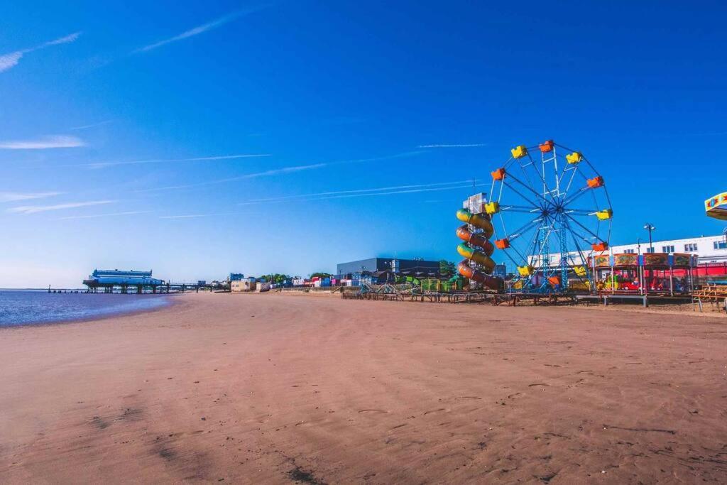 Humberston Boathouse Lodge & Hot Tub - Cleethorpes Beach Cabin Chalet Luaran gambar