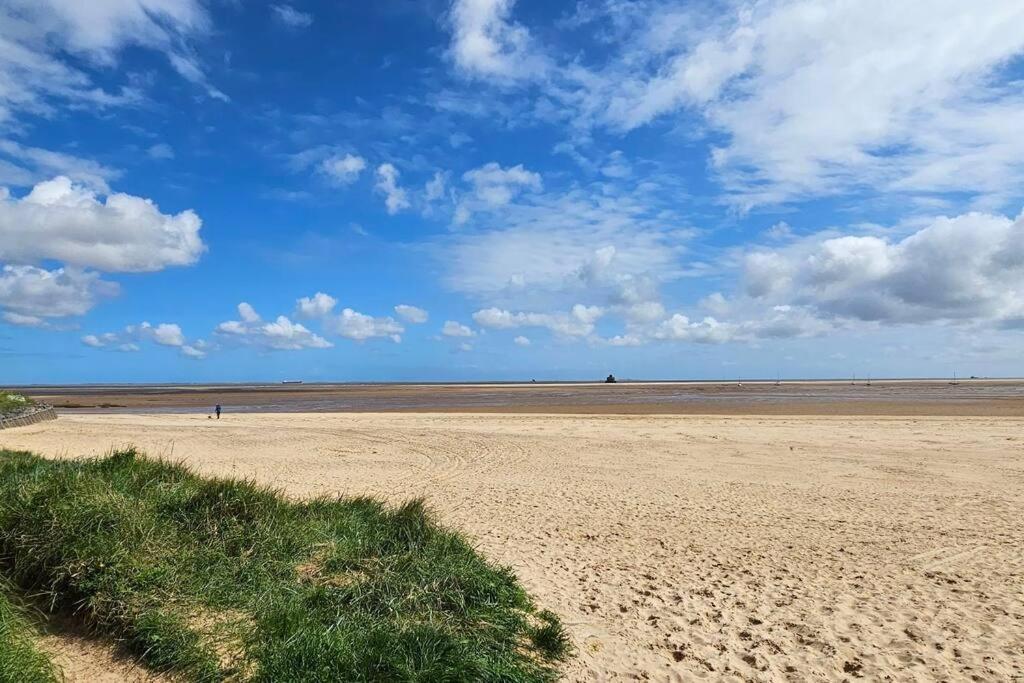 Humberston Boathouse Lodge & Hot Tub - Cleethorpes Beach Cabin Chalet Luaran gambar